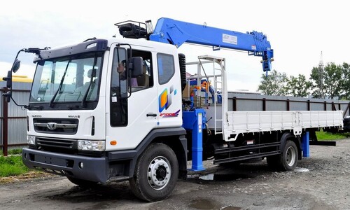 Манипулятор КМУ KANGLIM на шасси DAEWOO