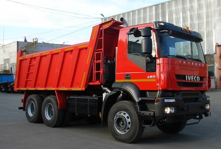 Аренда самосвала Iveco AMT 653901 (AD380T42)